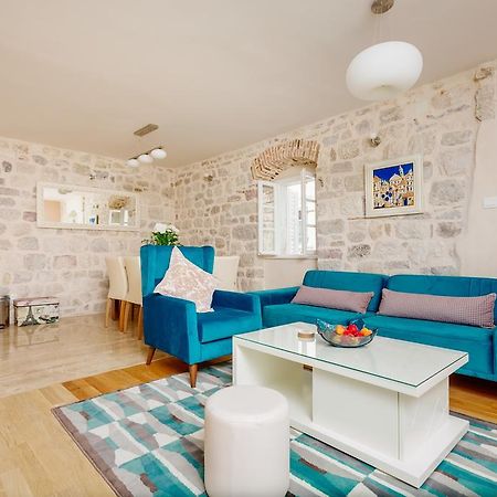 Old Town Museum Square Apartment Котор Екстериор снимка